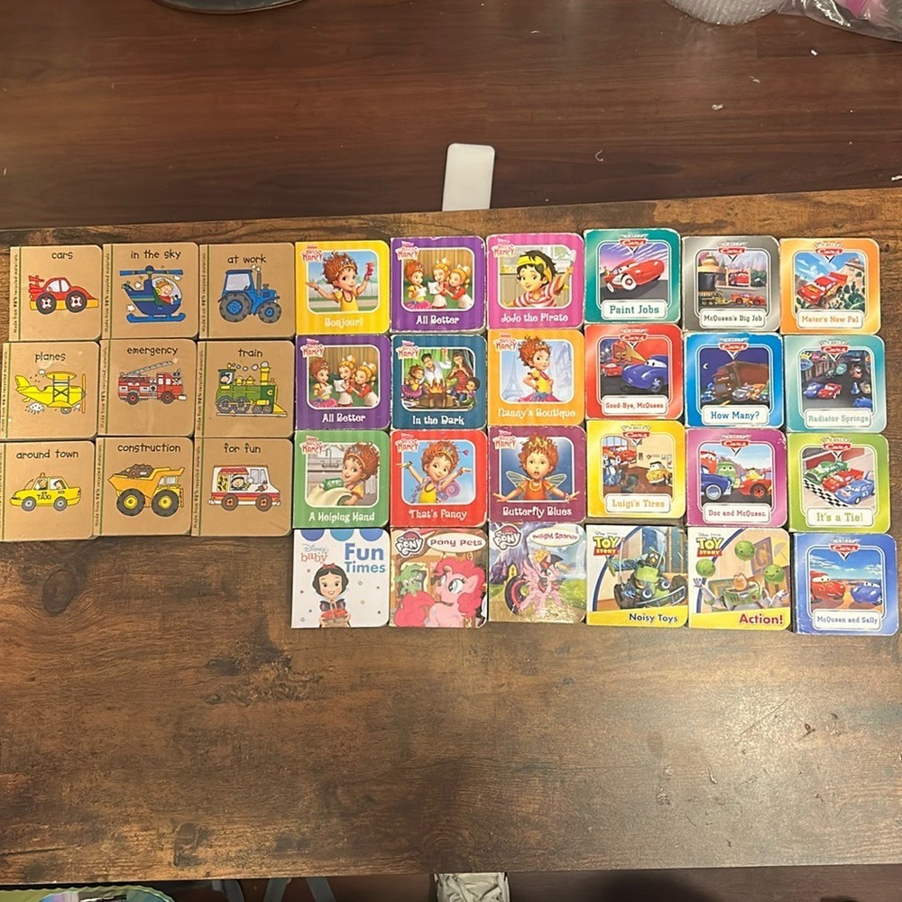 33 LITTLE CHUNKY BOOKS w/ Vehicle‎ Books, Princess Books &